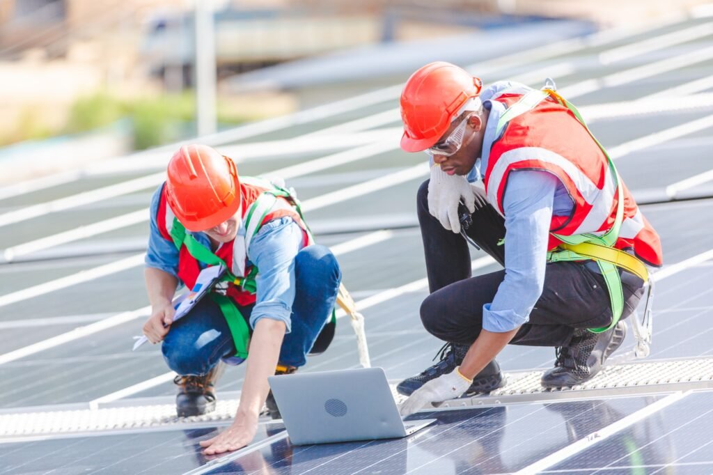 How Digital Transformation is Reshaping the Roofing Industry in 2025