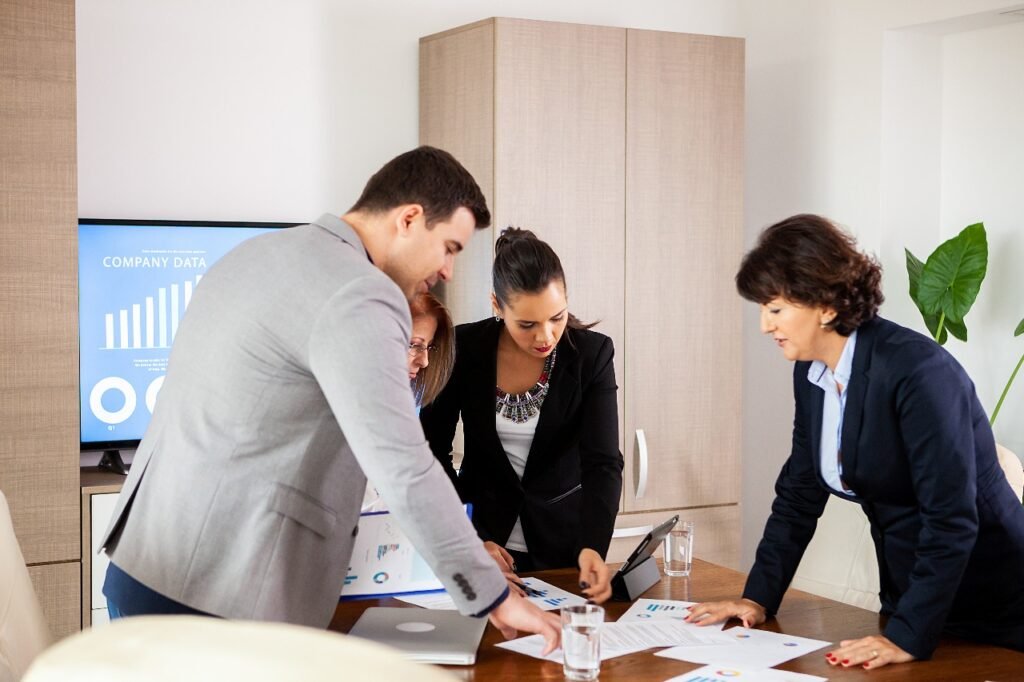 Brand Development Tips for Mortgage Brokers in a Crowded Market
